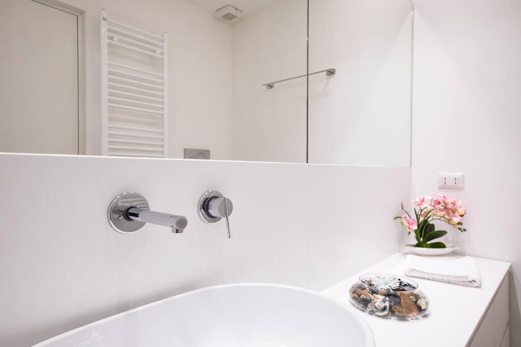 White Suite Trastevere - Topcollection Roma Exterior foto